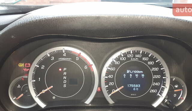 Черный Хонда Аккорд, объемом двигателя 2.2 л и пробегом 175 тыс. км за 9500 $, фото 8 на Automoto.ua