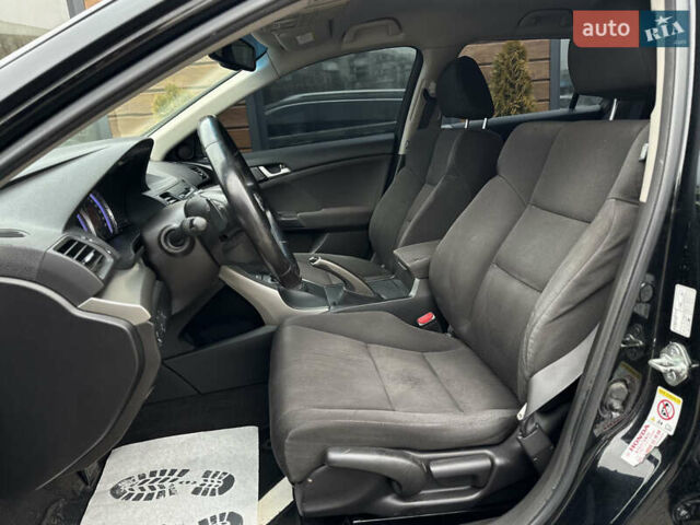 Черный Хонда Аккорд, объемом двигателя 2.2 л и пробегом 175 тыс. км за 10200 $, фото 21 на Automoto.ua