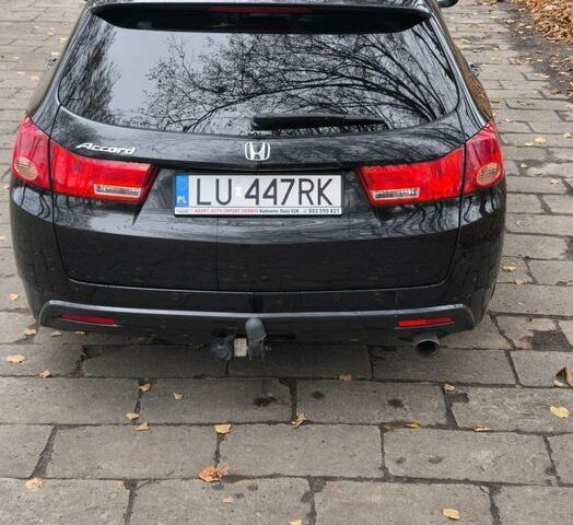 Черный Хонда Аккорд, объемом двигателя 2 л и пробегом 257 тыс. км за 2750 $, фото 3 на Automoto.ua