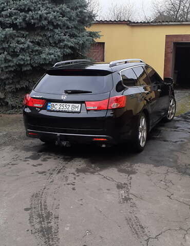 Черный Хонда Аккорд, объемом двигателя 2.2 л и пробегом 175 тыс. км за 9500 $, фото 4 на Automoto.ua