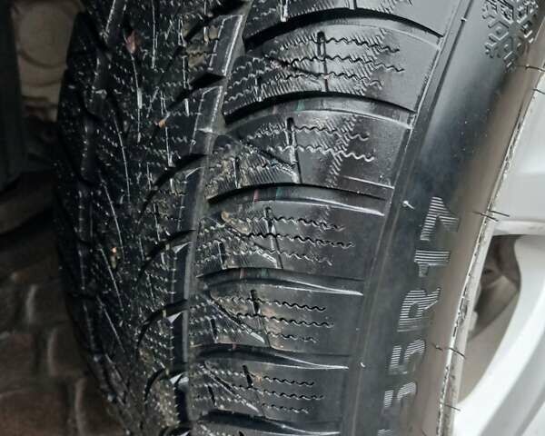 Черный Хонда Аккорд, объемом двигателя 2.2 л и пробегом 206 тыс. км за 9800 $, фото 14 на Automoto.ua