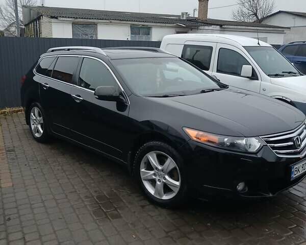 Черный Хонда Аккорд, объемом двигателя 2.2 л и пробегом 206 тыс. км за 9800 $, фото 11 на Automoto.ua