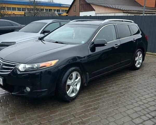 Черный Хонда Аккорд, объемом двигателя 2.2 л и пробегом 206 тыс. км за 9800 $, фото 5 на Automoto.ua