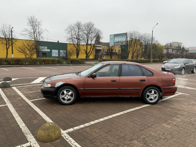 Коричневый Хонда Аккорд, объемом двигателя 2 л и пробегом 260 тыс. км за 1450 $, фото 1 на Automoto.ua