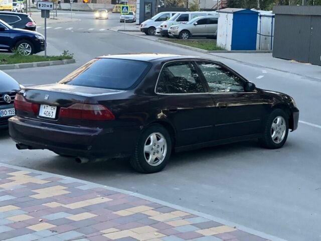 Коричневий Хонда Аккорд, об'ємом двигуна 3 л та пробігом 485 тис. км за 3500 $, фото 6 на Automoto.ua