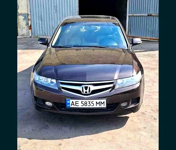 Коричневый Хонда Аккорд, объемом двигателя 2 л и пробегом 183 тыс. км за 6000 $, фото 1 на Automoto.ua