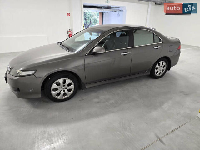 Коричневий Хонда Аккорд, об'ємом двигуна 2 л та пробігом 177 тис. км за 6000 $, фото 4 на Automoto.ua