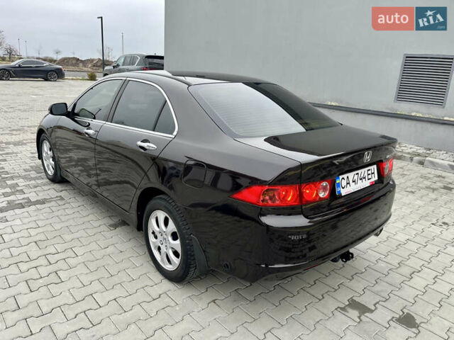 Коричневий Хонда Аккорд, об'ємом двигуна 2 л та пробігом 200 тис. км за 6950 $, фото 22 на Automoto.ua