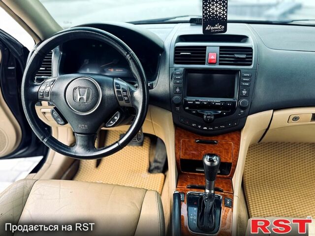 Коричневый Хонда Аккорд, объемом двигателя 2.4 л и пробегом 315 тыс. км за 6600 $, фото 6 на Automoto.ua