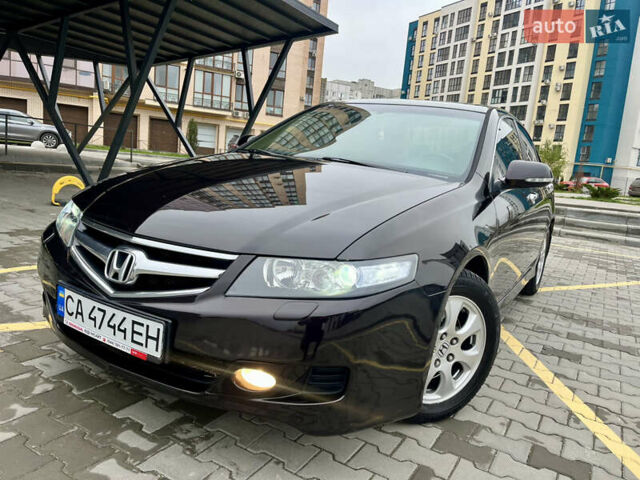 Коричневий Хонда Аккорд, об'ємом двигуна 2 л та пробігом 200 тис. км за 6950 $, фото 2 на Automoto.ua