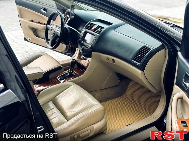 Коричневый Хонда Аккорд, объемом двигателя 2.4 л и пробегом 315 тыс. км за 6600 $, фото 7 на Automoto.ua