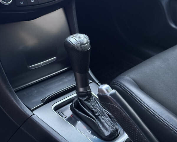 Коричневый Хонда Аккорд, объемом двигателя 2.4 л и пробегом 113 тыс. км за 8900 $, фото 31 на Automoto.ua