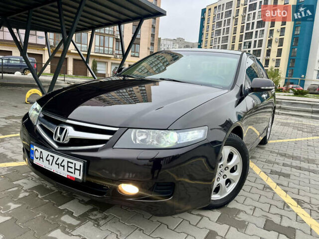 Коричневий Хонда Аккорд, об'ємом двигуна 2 л та пробігом 200 тис. км за 6950 $, фото 1 на Automoto.ua