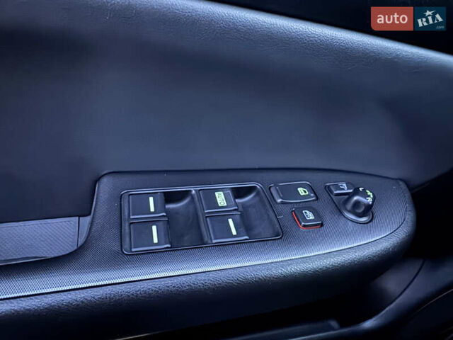 Коричневый Хонда Аккорд, объемом двигателя 2.4 л и пробегом 113 тыс. км за 8900 $, фото 19 на Automoto.ua