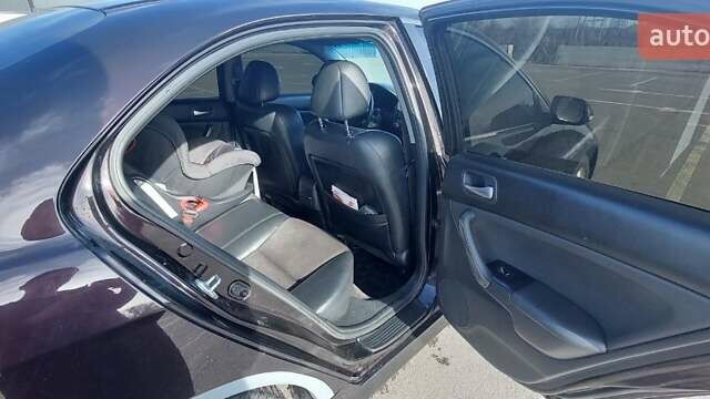 Коричневий Хонда Аккорд, об'ємом двигуна 2 л та пробігом 308 тис. км за 6700 $, фото 9 на Automoto.ua