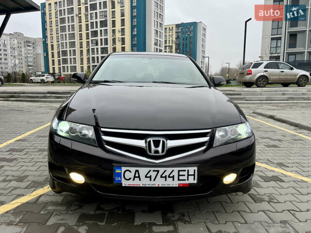 Коричневий Хонда Аккорд, об'ємом двигуна 2 л та пробігом 200 тис. км за 6950 $, фото 4 на Automoto.ua