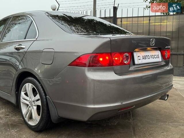 Коричневый Хонда Аккорд, объемом двигателя 2 л и пробегом 276 тыс. км за 6990 $, фото 6 на Automoto.ua