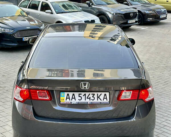 Коричневий Хонда Аккорд, об'ємом двигуна 2 л та пробігом 193 тис. км за 8400 $, фото 9 на Automoto.ua