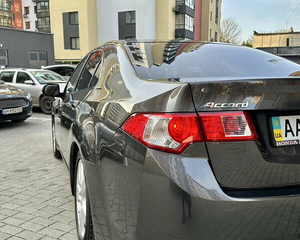 Коричневий Хонда Аккорд, об'ємом двигуна 2 л та пробігом 193 тис. км за 8400 $, фото 22 на Automoto.ua