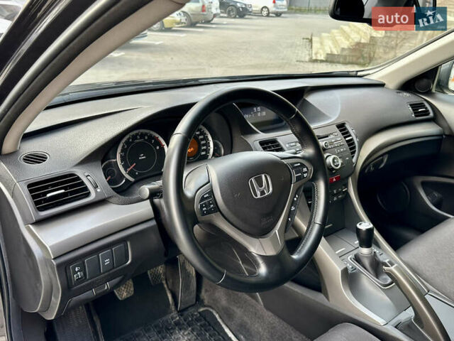 Коричневий Хонда Аккорд, об'ємом двигуна 2 л та пробігом 193 тис. км за 8400 $, фото 43 на Automoto.ua