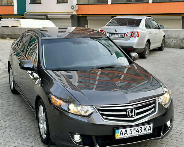 Коричневий Хонда Аккорд, об'ємом двигуна 2 л та пробігом 193 тис. км за 8400 $, фото 19 на Automoto.ua