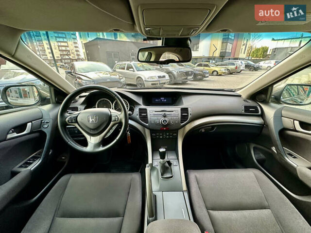 Коричневий Хонда Аккорд, об'ємом двигуна 2 л та пробігом 193 тис. км за 8400 $, фото 44 на Automoto.ua