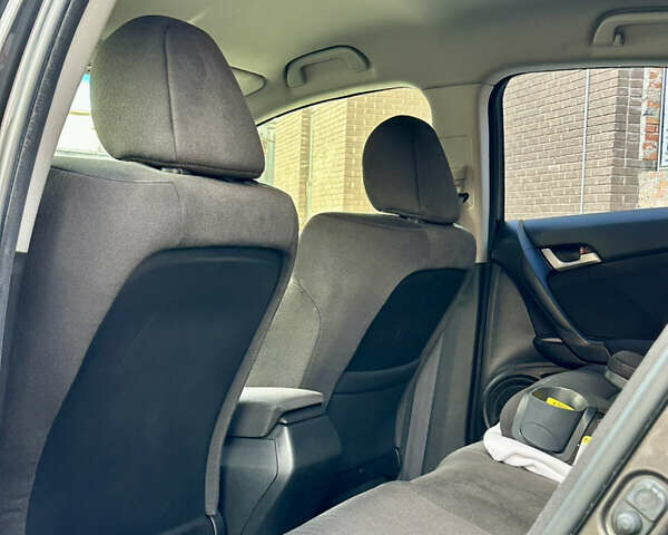 Коричневий Хонда Аккорд, об'ємом двигуна 2 л та пробігом 193 тис. км за 8400 $, фото 51 на Automoto.ua