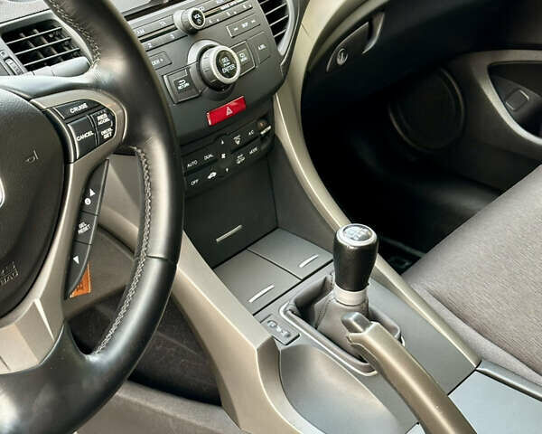 Коричневий Хонда Аккорд, об'ємом двигуна 2 л та пробігом 193 тис. км за 8400 $, фото 42 на Automoto.ua