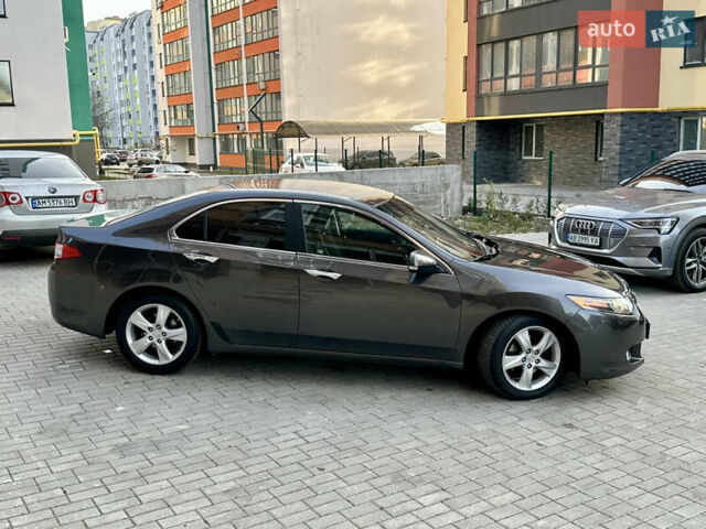 Коричневий Хонда Аккорд, об'ємом двигуна 2 л та пробігом 193 тис. км за 8400 $, фото 4 на Automoto.ua