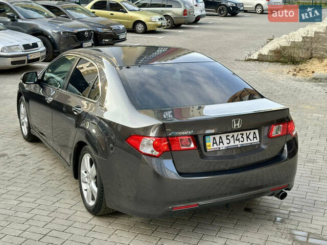 Коричневий Хонда Аккорд, об'ємом двигуна 2 л та пробігом 193 тис. км за 8400 $, фото 30 на Automoto.ua