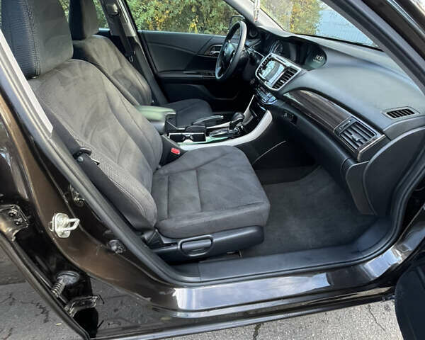 Хонда Аккорд 2015 в Черкассах на Automoto.ua Коричневый Хонда Аккорд, объемом двигателя 2.4 л и пробегом 120 тыс. км за 12500 $, фото 27 на Automoto.ua