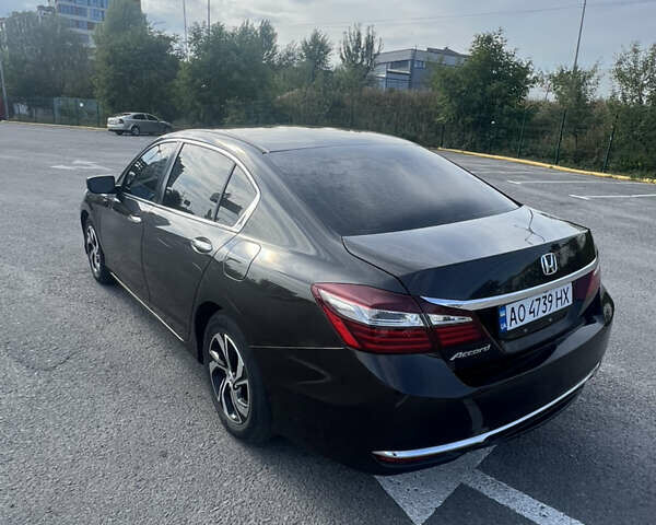 Коричневий Хонда Аккорд, об'ємом двигуна 2.36 л та пробігом 135 тис. км за 15700 $, фото 22 на Automoto.ua