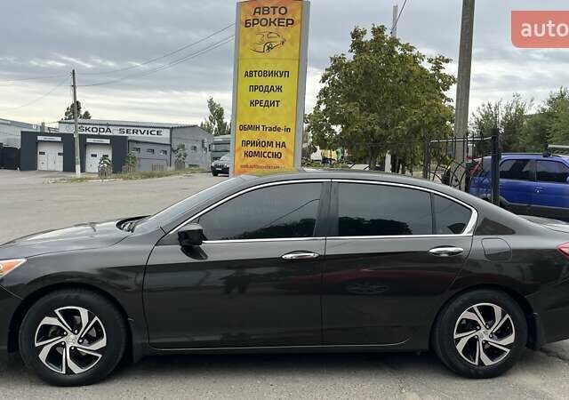 Коричневий Хонда Аккорд, об'ємом двигуна 2.36 л та пробігом 82 тис. км за 13900 $, фото 4 на Automoto.ua