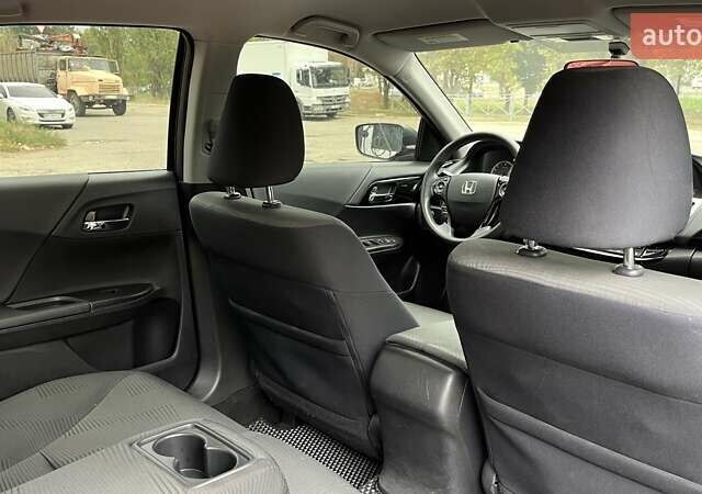 Коричневий Хонда Аккорд, об'ємом двигуна 2.36 л та пробігом 82 тис. км за 13900 $, фото 11 на Automoto.ua