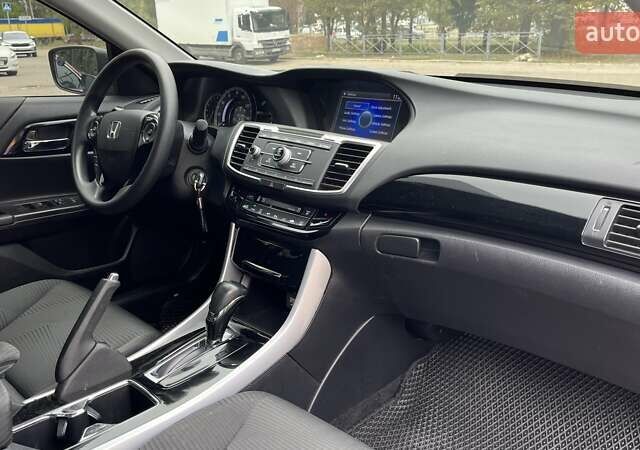 Коричневий Хонда Аккорд, об'ємом двигуна 2.36 л та пробігом 82 тис. км за 13900 $, фото 9 на Automoto.ua