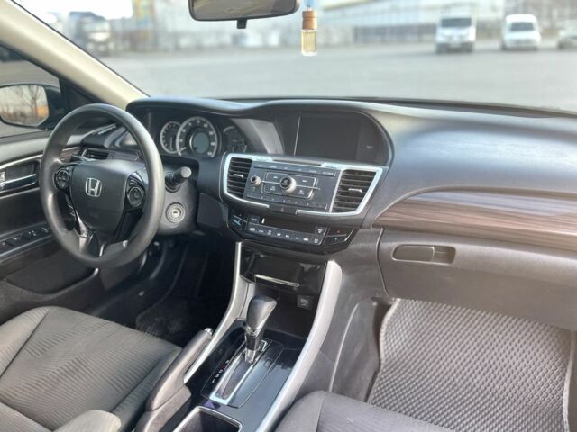 Коричневый Хонда Аккорд, объемом двигателя 2.4 л и пробегом 141 тыс. км за 12300 $, фото 4 на Automoto.ua