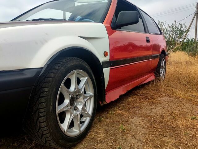 Красный Хонда Аккорд, объемом двигателя 2 л и пробегом 358 тыс. км за 1500 $, фото 1 на Automoto.ua