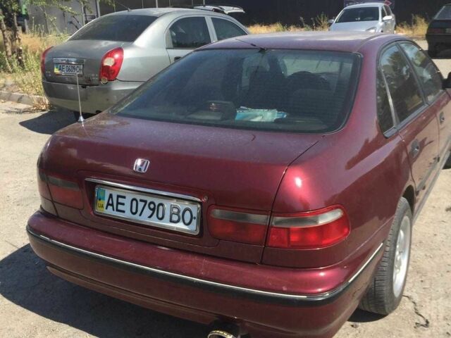 Червоний Хонда Аккорд, об'ємом двигуна 1.9 л та пробігом 270 тис. км за 3550 $, фото 2 на Automoto.ua