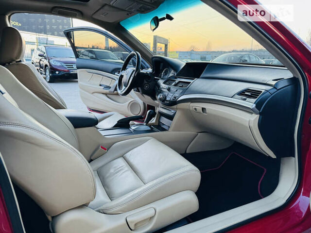 Красный Хонда Аккорд, объемом двигателя 3.47 л и пробегом 187 тыс. км за 7500 $, фото 13 на Automoto.ua
