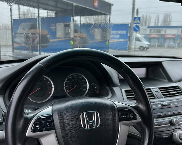 Красный Хонда Аккорд, объемом двигателя 2.35 л и пробегом 261 тыс. км за 8000 $, фото 17 на Automoto.ua