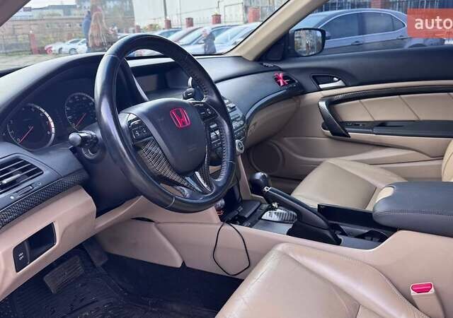 Красный Хонда Аккорд, объемом двигателя 3.5 л и пробегом 187 тыс. км за 7999 $, фото 12 на Automoto.ua