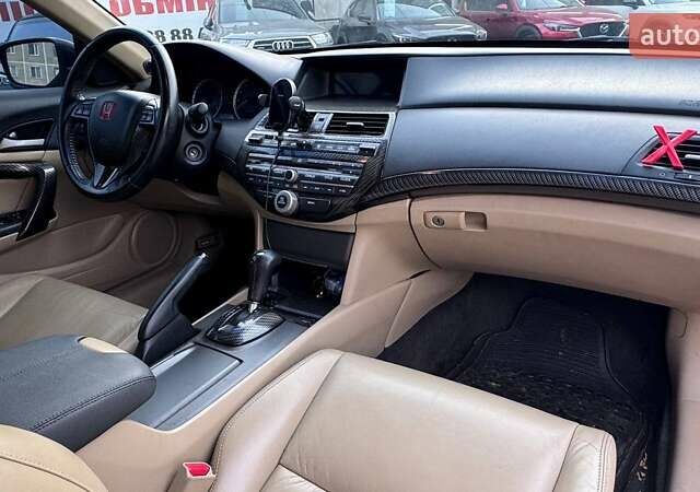 Красный Хонда Аккорд, объемом двигателя 3.5 л и пробегом 187 тыс. км за 7999 $, фото 19 на Automoto.ua