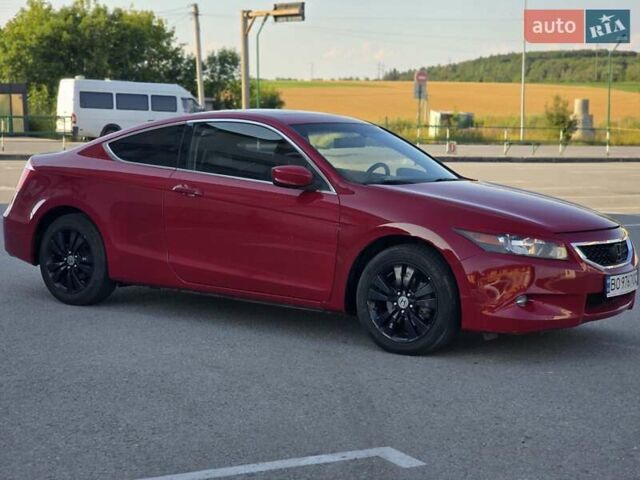 Красный Хонда Аккорд, объемом двигателя 2.4 л и пробегом 248 тыс. км за 7777 $, фото 1 на Automoto.ua