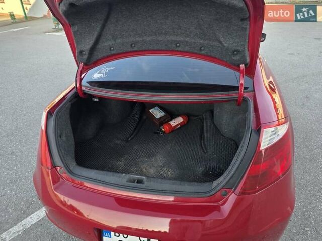 Красный Хонда Аккорд, объемом двигателя 2.4 л и пробегом 248 тыс. км за 7777 $, фото 24 на Automoto.ua