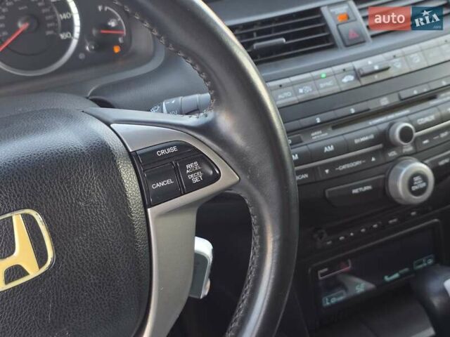 Красный Хонда Аккорд, объемом двигателя 2.4 л и пробегом 248 тыс. км за 7777 $, фото 27 на Automoto.ua