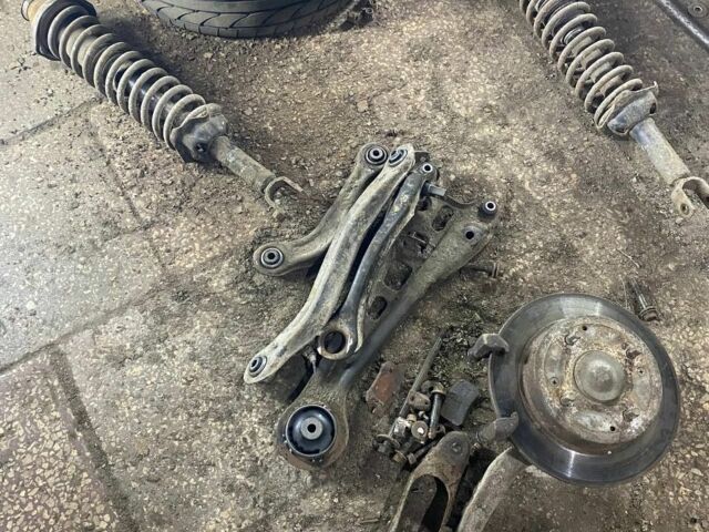 Красный Хонда Аккорд, объемом двигателя 2.2 л и пробегом 400 тыс. км за 1800 $, фото 5 на Automoto.ua