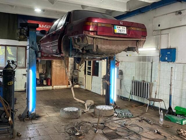 Красный Хонда Аккорд, объемом двигателя 2.2 л и пробегом 400 тыс. км за 1800 $, фото 4 на Automoto.ua