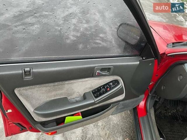 Красный Хонда Аккорд, объемом двигателя 2 л и пробегом 130 тыс. км за 2800 $, фото 8 на Automoto.ua