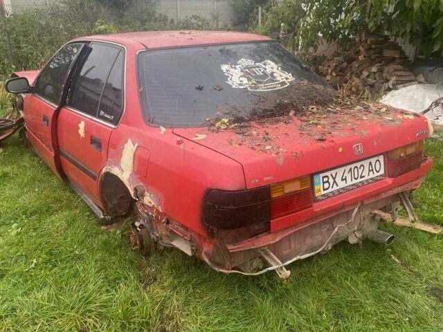 Красный Хонда Аккорд, объемом двигателя 2 л и пробегом 180 тыс. км за 599 $, фото 1 на Automoto.ua