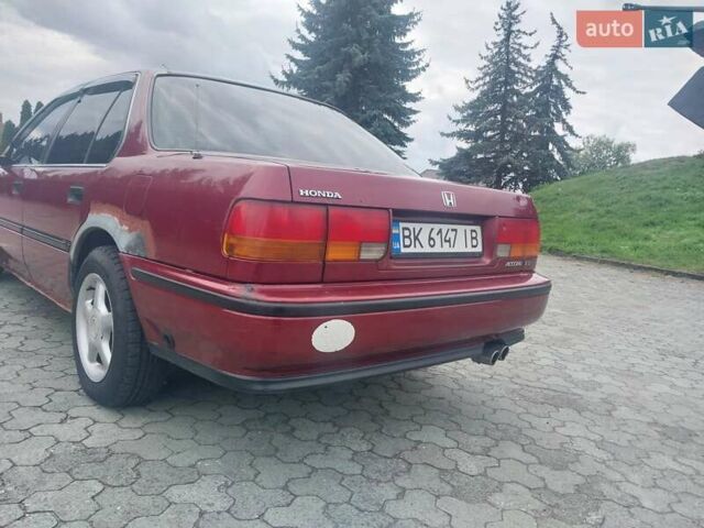 Красный Хонда Аккорд, объемом двигателя 2 л и пробегом 340 тыс. км за 2500 $, фото 21 на Automoto.ua